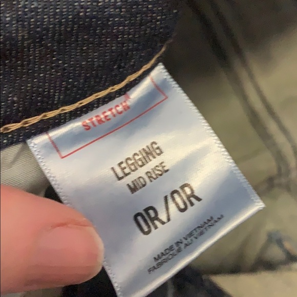 Express Distressed Jeans - Picture 5 of 7